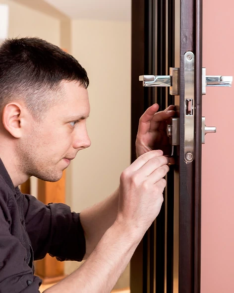 : Professional Locksmith For Commercial And Residential Locksmith Services in Peoria